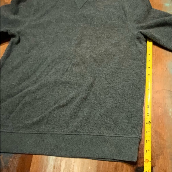 Men's Heather Gray Crewneck Sweater - Picture 4 of 4